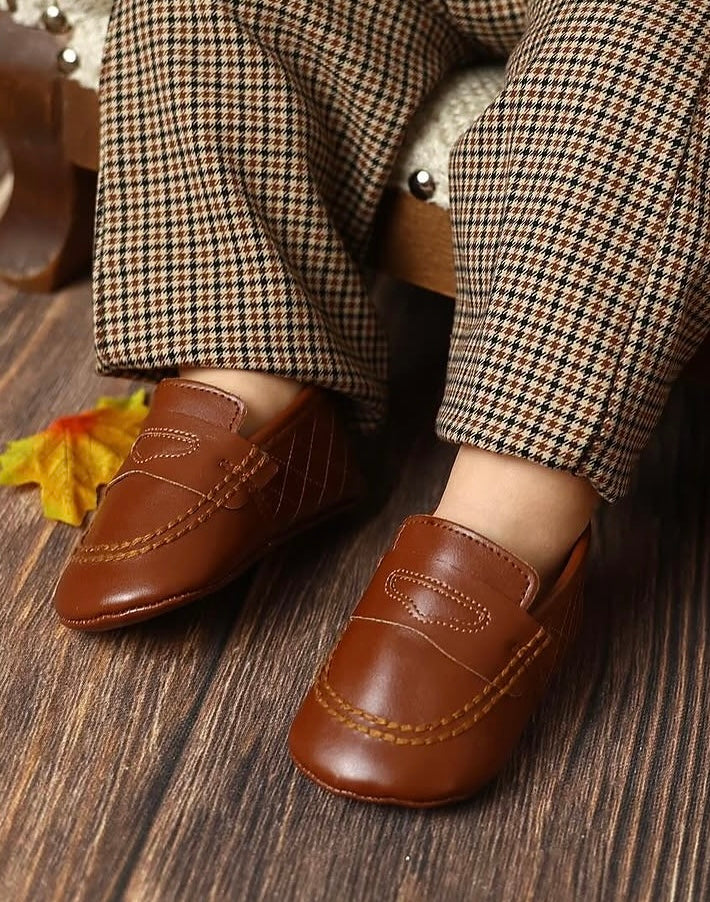 222721 BRWON BABY SHOES